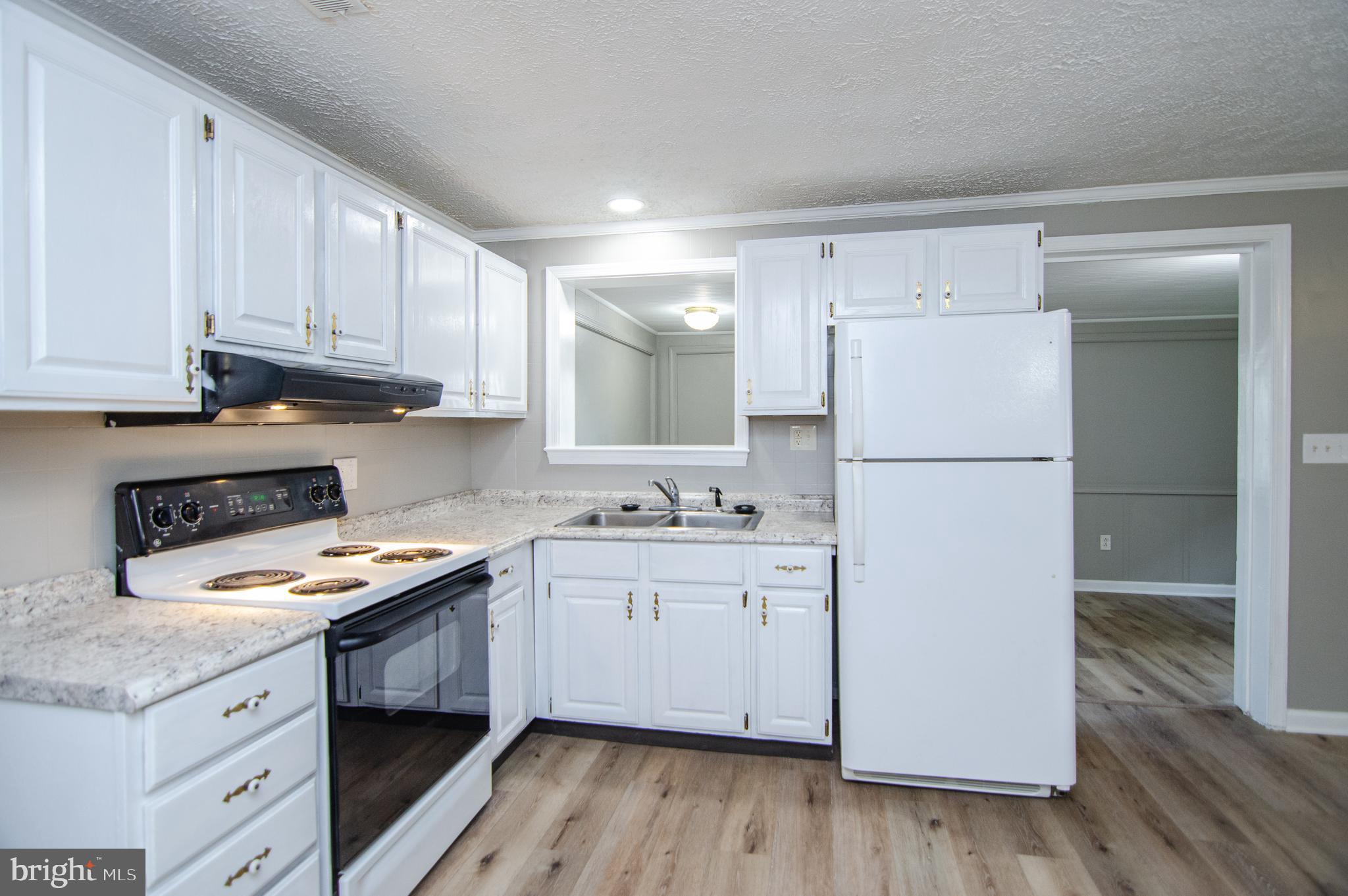 311 Rolando Drive Colonial Beach, VA 22443 - Photo 15 of 24 Kitchen