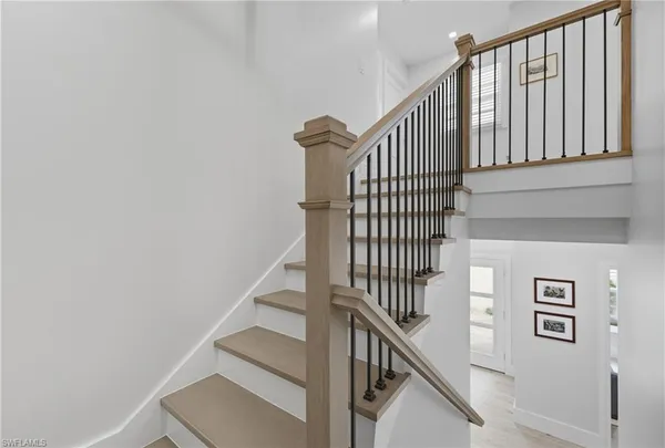 a view of entryway