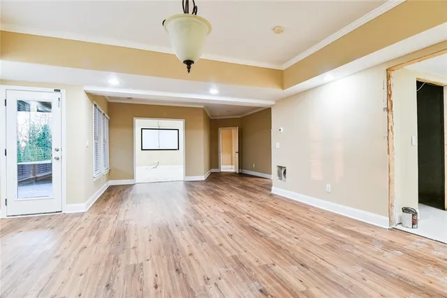 $669,000 | 5011 Glen Forrest Drive, Flowery Branch, GA 30542