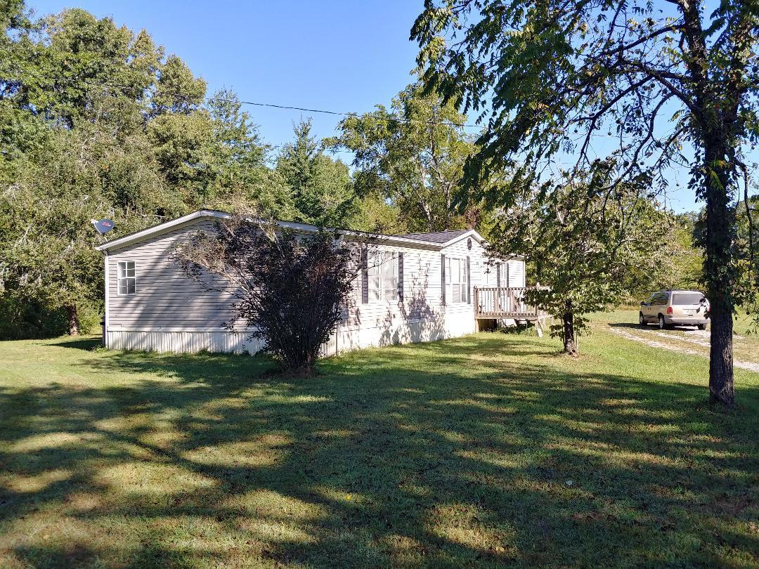 197 Brewstertown Road Sunbright, TN 37872 - Photo 17 of 22 57