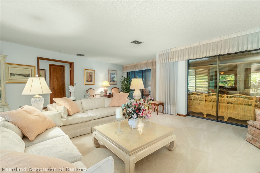 2301 Country Hill Road Sebring, FL 33872 - Photo 8 of 34 Gallery Image 8