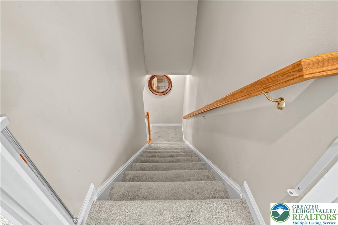 5332 Seip Road Bethlehem, PA 18017 - Photo 24 of 39