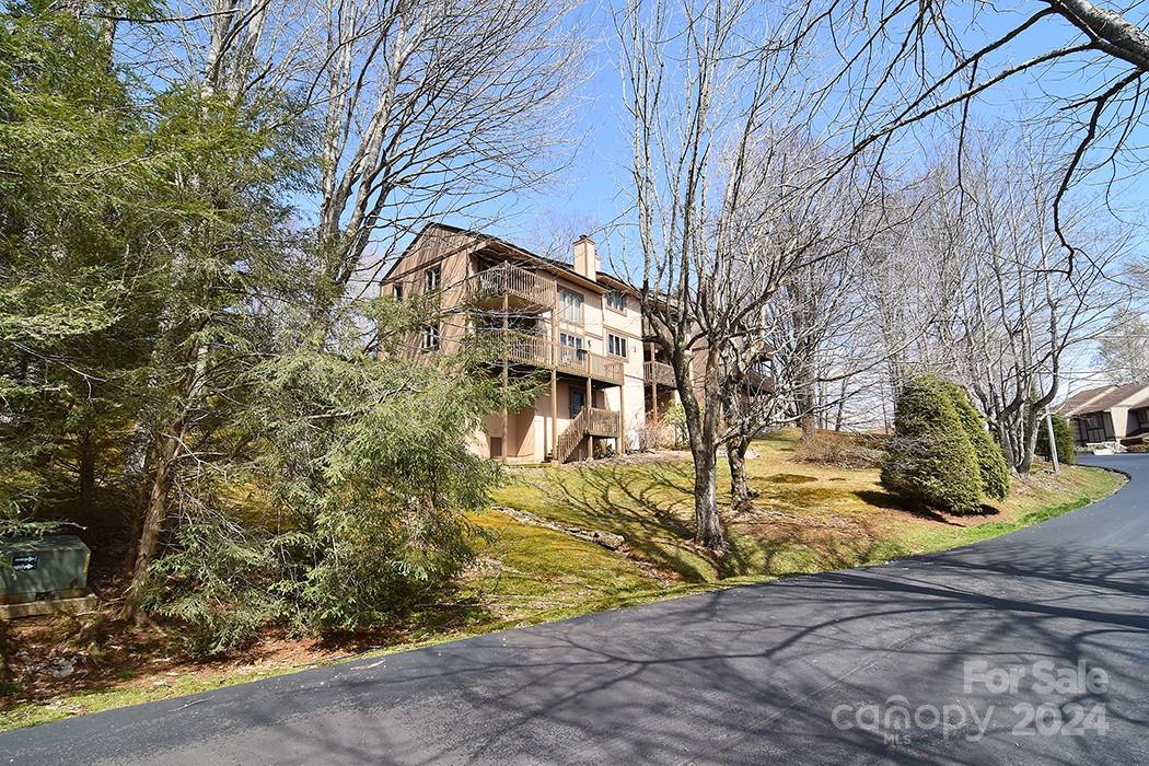 300 Ridgeview Road, Unit 92 Banner Elk, NC 28604 - Photo 1 of 41 Gallery Image 1