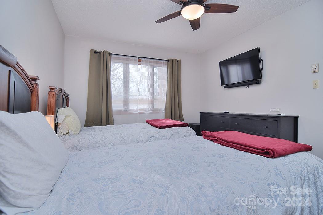 300 Ridgeview Road, Unit 92 Banner Elk, NC 28604 - Photo 9 of 41 Gallery Image 9
