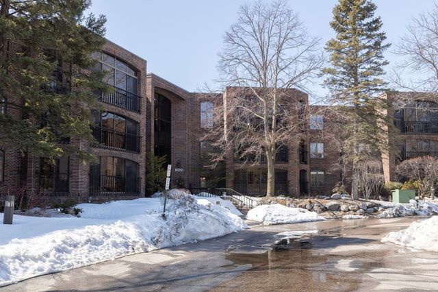 $315,000 | 6051 Laurel Avenue, Unit 105, Golden Valley, MN 55416