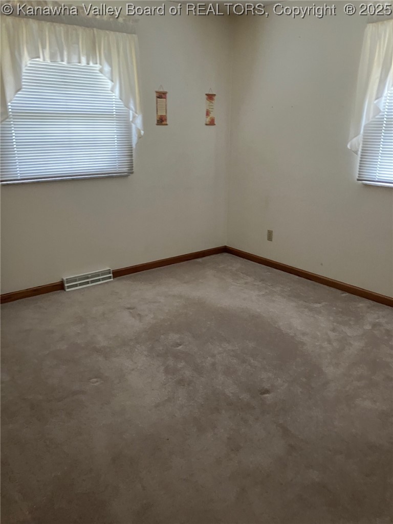 237 Lewis Lane Point Pleasant, WV 25550 - Photo 11 of 16 Gallery Image 11