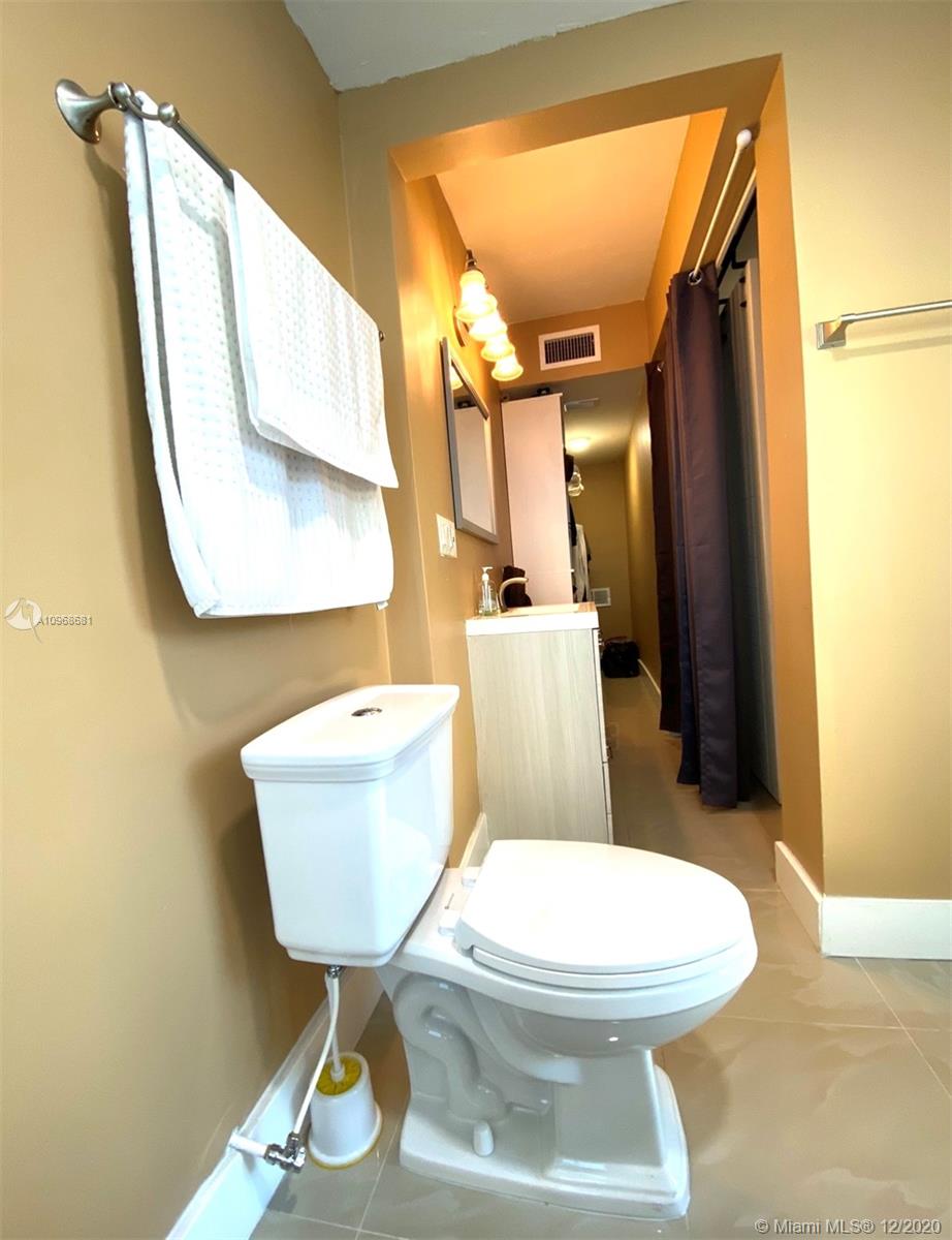 2180 Southwest 25th Street Miami, FL 33133 - Photo 35 of 53 Gallery Image 35