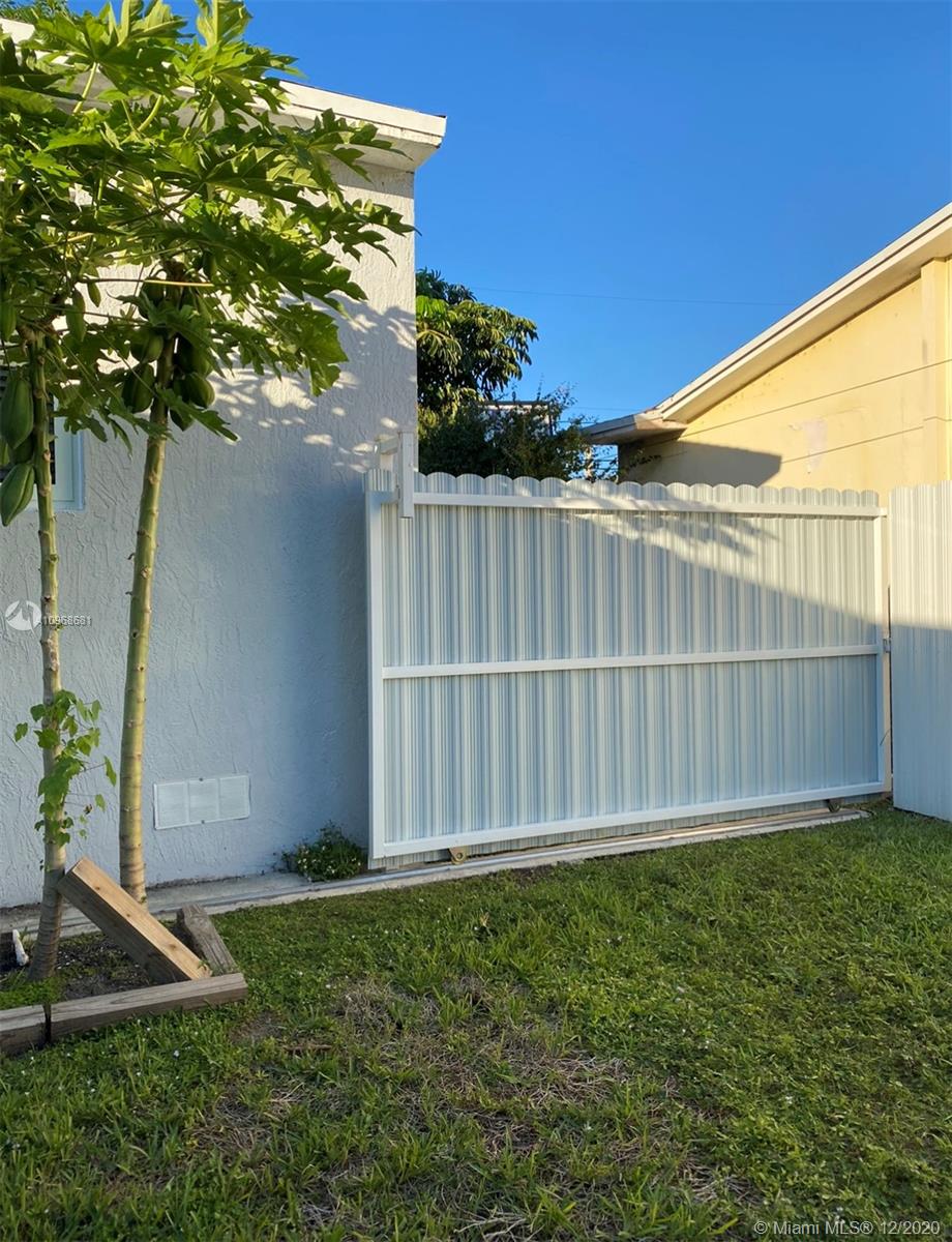 2180 Southwest 25th Street Miami, FL 33133 - Photo 42 of 53 SIDE GATE ENTRANCE