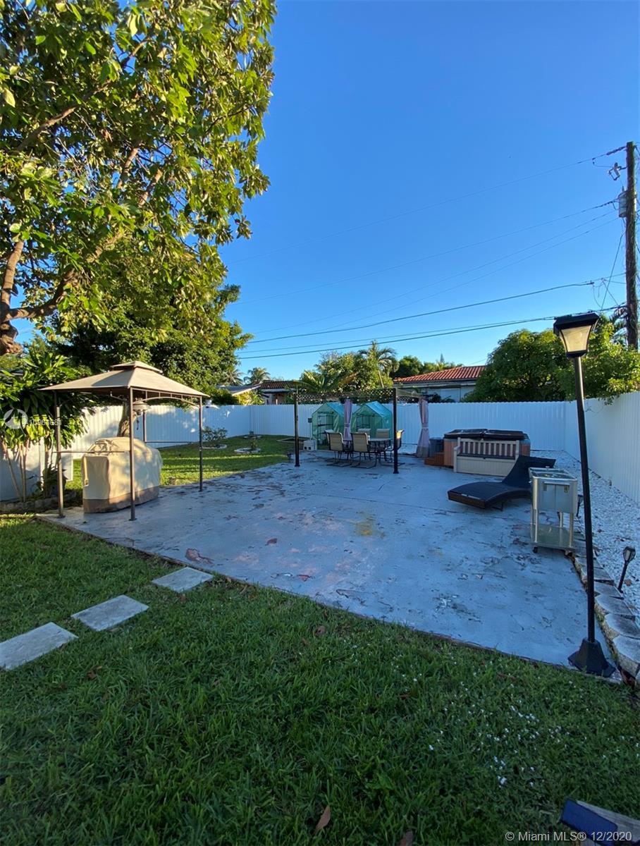 2180 Southwest 25th Street Miami, FL 33133 - Photo 45 of 53 CREATE YOUR OWN POOL