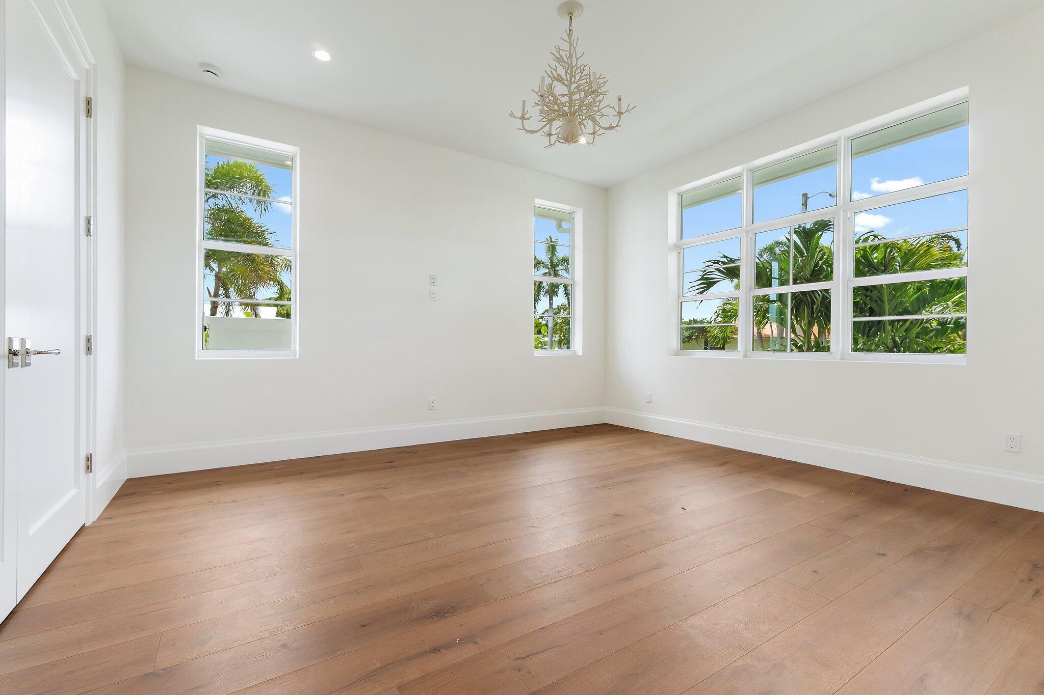 131 Dory Road South North Palm Beach, FL 33408 - Photo 31 of 80 Southeast Bedroom 2