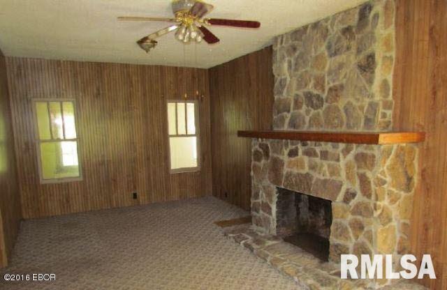 1552 Olmsted Road Villa Ridge, IL 62996 - Photo 3 of 9