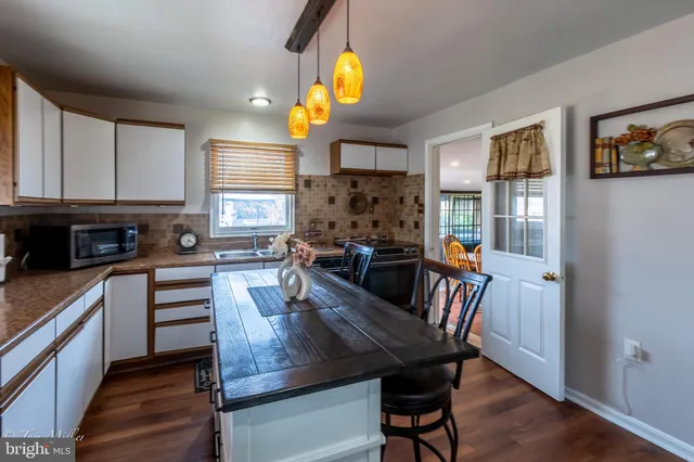 $370,000 | 114 Wellham Avenue Northwest, Glen Burnie, MD 21061