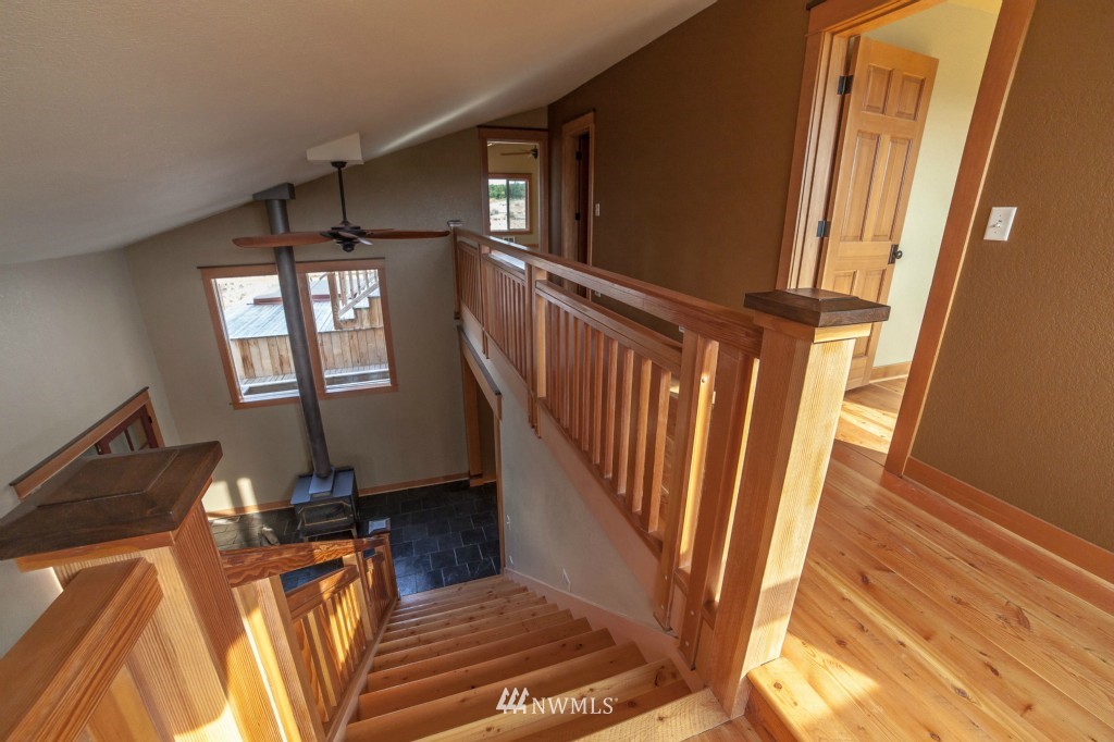 274 Bohart Road Wenatchee, WA 98801 - Photo 14 of 25 Gallery Image 14