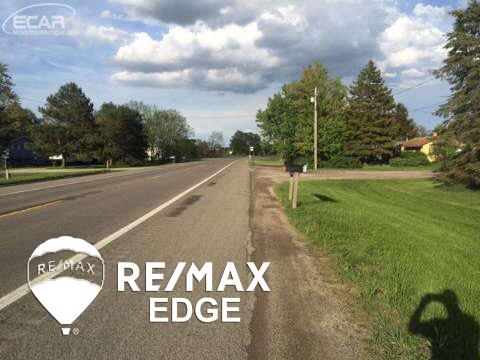 1010 East Vienna Road Clio, MI 48420 - Photo 13 of 13 20431772-12.JPG