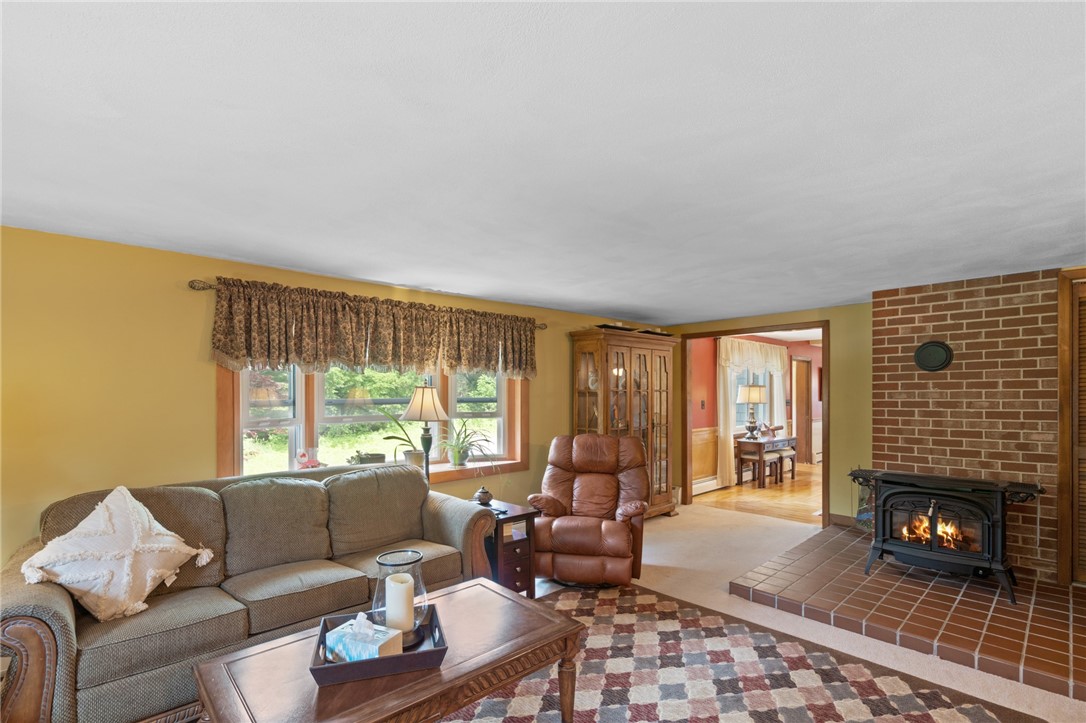 19 Trap Road Glocester, RI 02857 - Photo 14 of 32