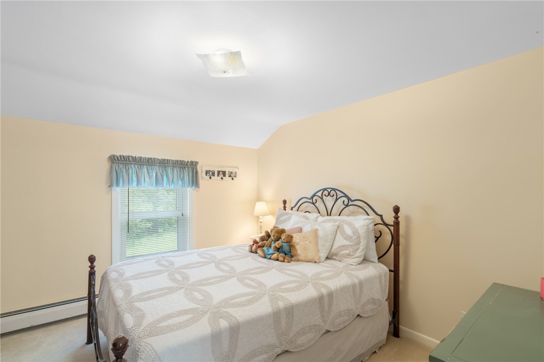 19 Trap Road Glocester, RI 02857 - Photo 24 of 32