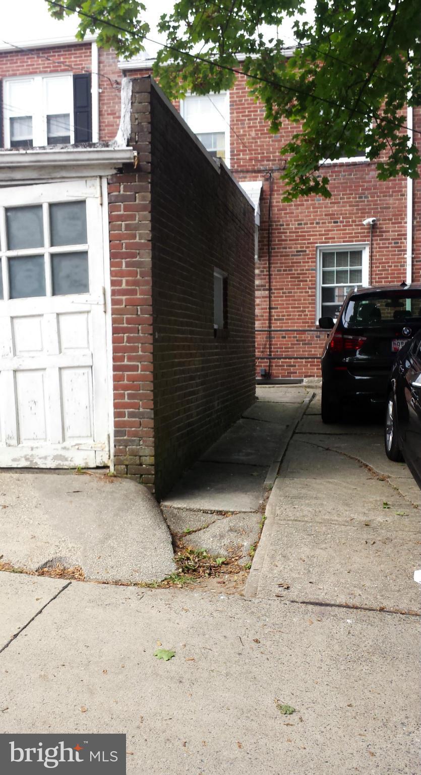 59 Burkshire Road Baltimore, MD 21286 - Photo 23 of 28 Garage and Parking Pad for Two!