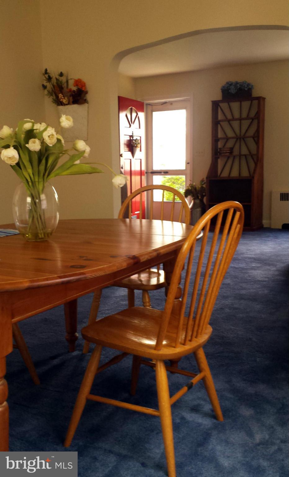 59 Burkshire Road Baltimore, MD 21286 - Photo 5 of 28 Large Dining Room!