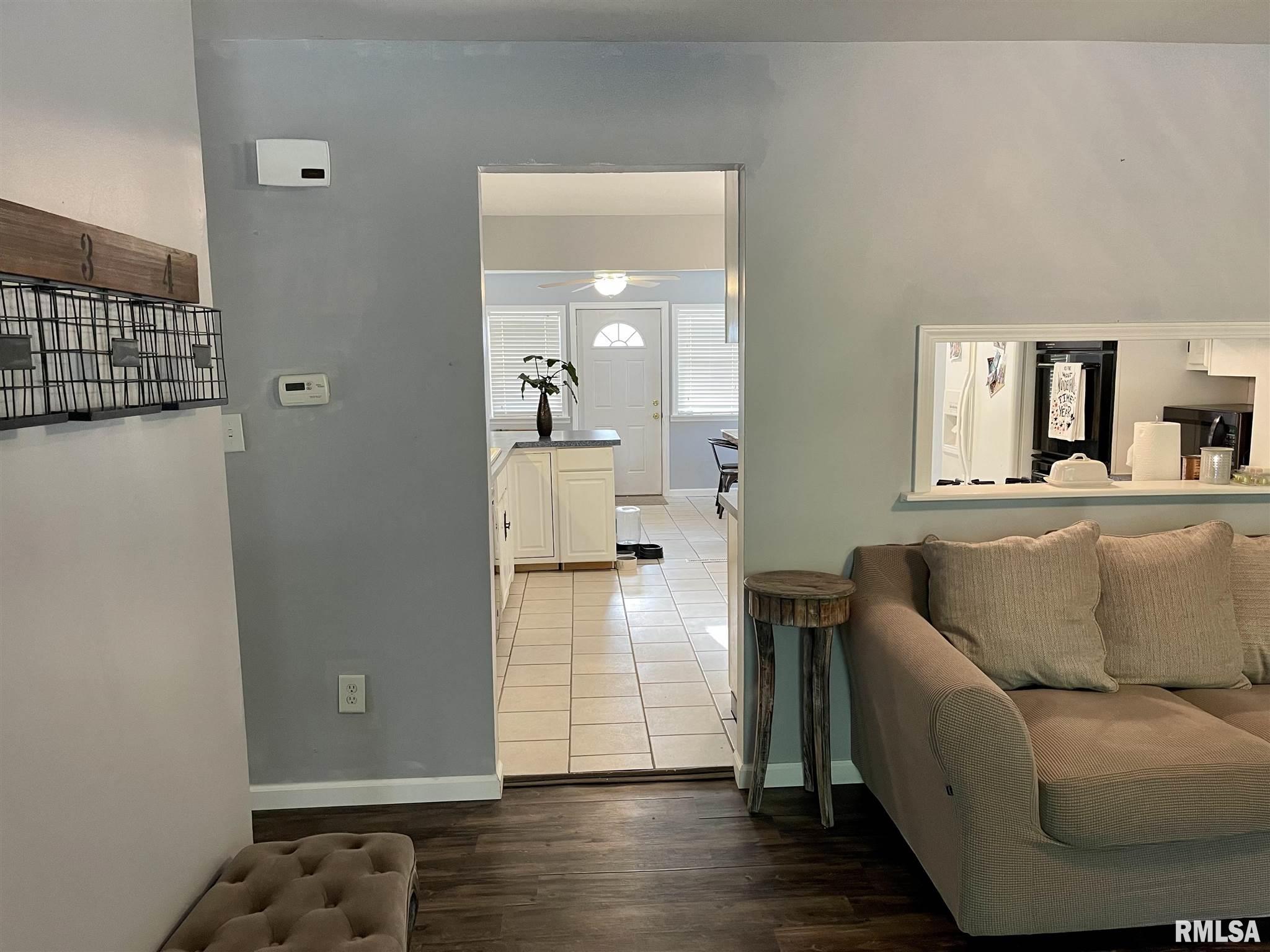 2101 Henley Road Springfield, IL 62702 - Photo 5 of 27