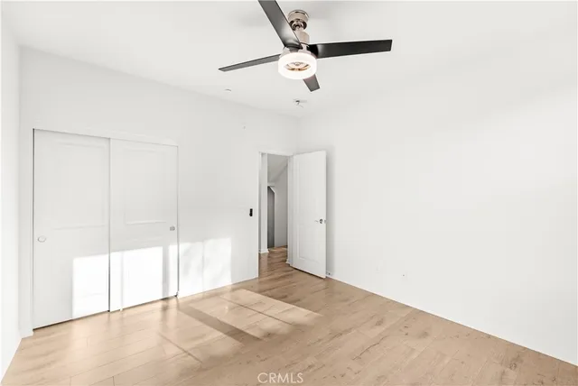 a view of a room with an empty space