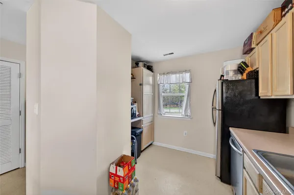 $339,999 | 83 Lois Lane, Monroe, NY 10950