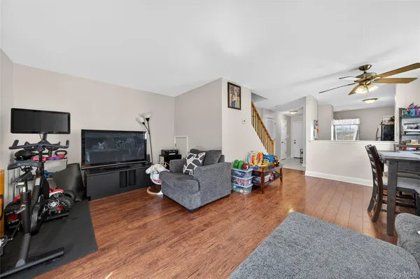 $339,999 | 83 Lois Lane, Monroe, NY 10950