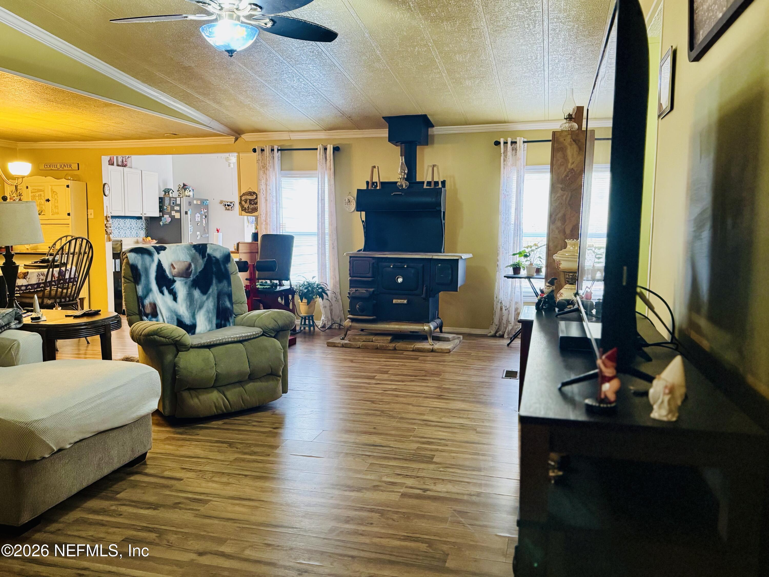 4700 Berry Court Keystone Heights, FL 32656 - Photo 11 of 66 Living Room