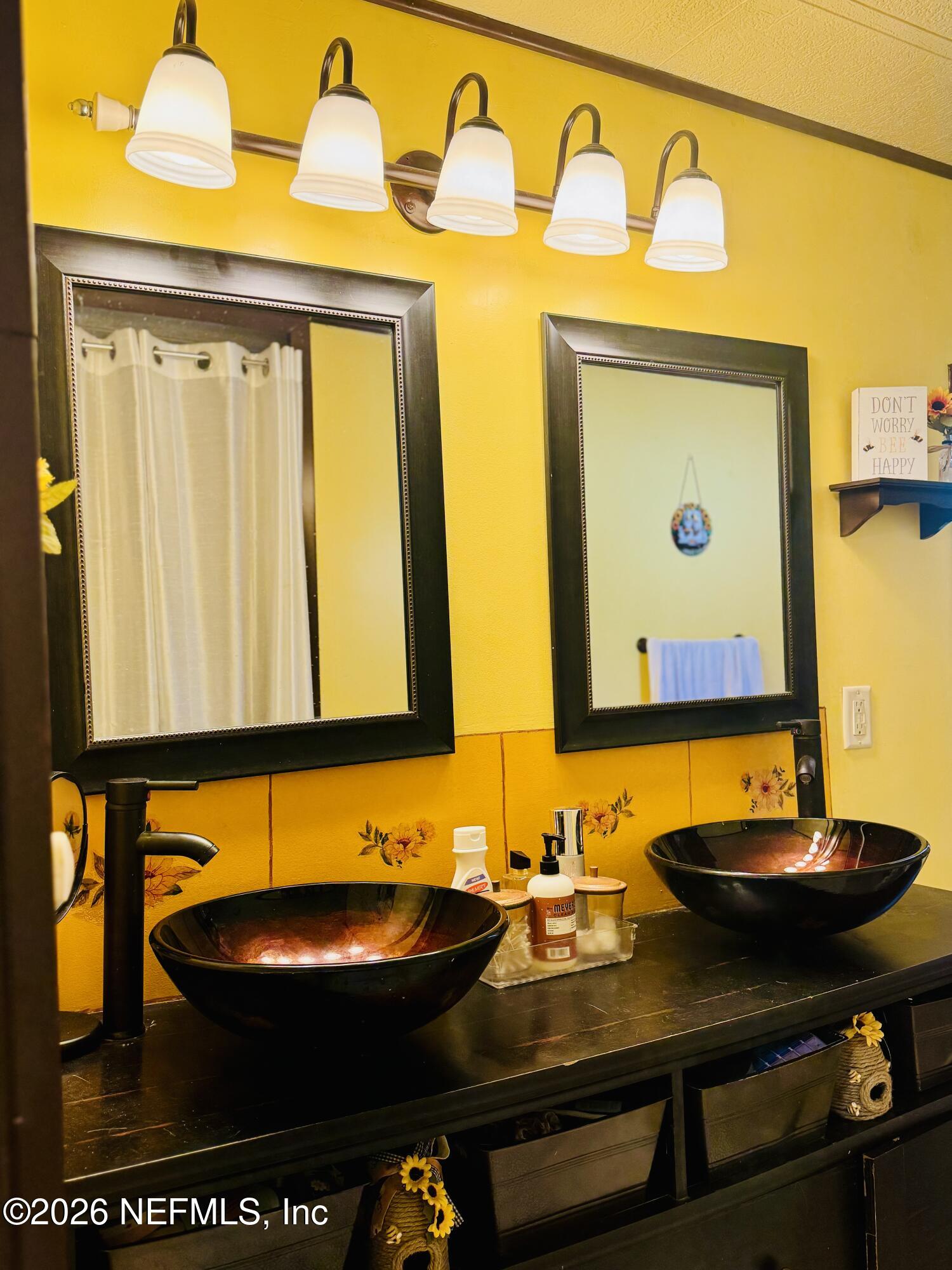 4700 Berry Court Keystone Heights, FL 32656 - Photo 25 of 65 Owner's Bath