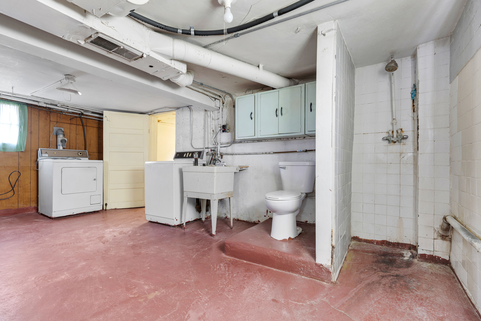 4601 Eberly Avenue Brookfield, IL 60513 - Photo 14 of 22 a view of a storage & utility room with racks a dishwasher