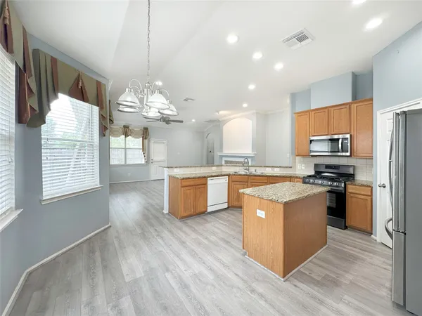 $320,000 | 2910 Lemmingham Drive, Spring, TX 77388