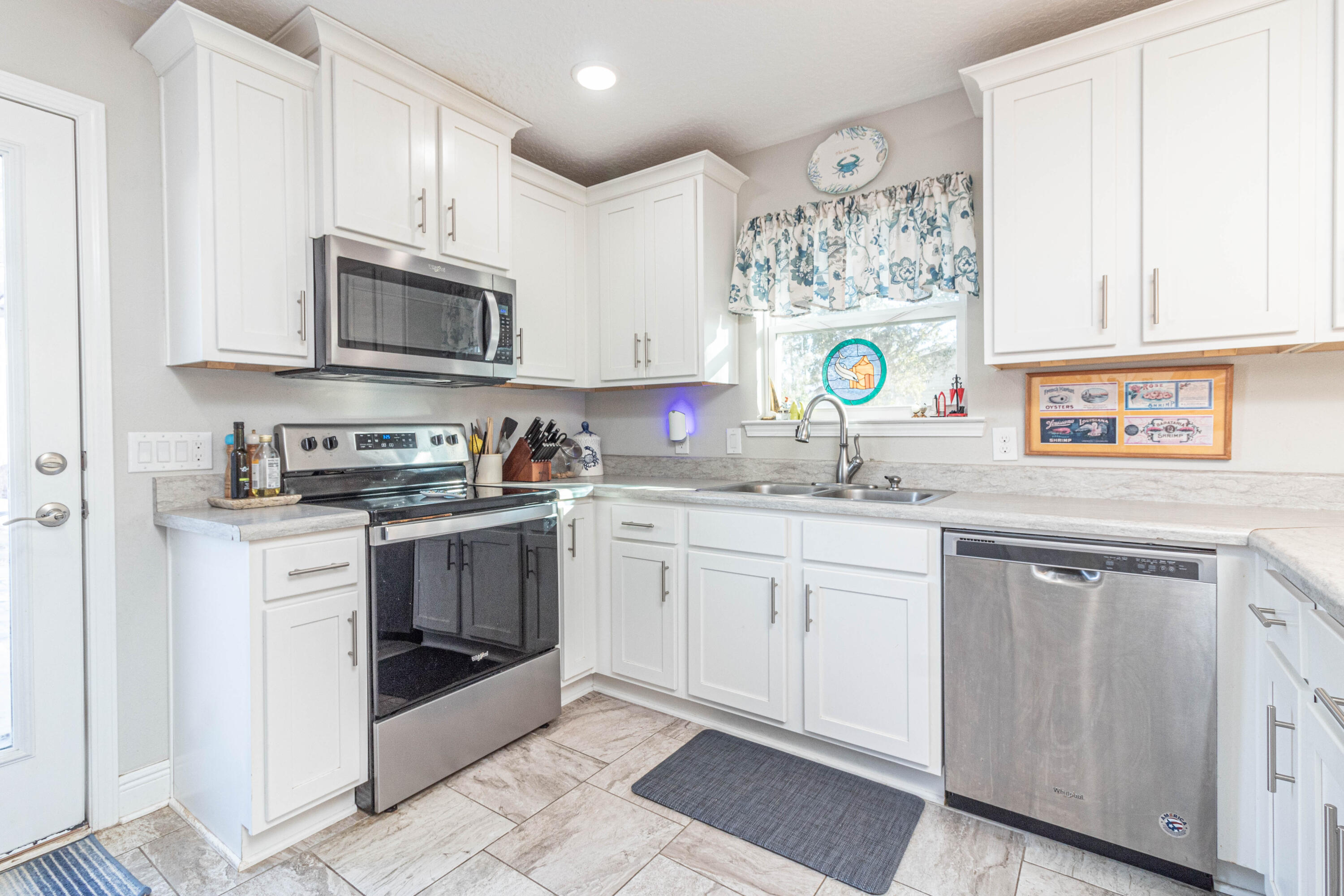 2172 Crescent Wood Road Navarre, FL 32566 - Photo 13 of 31 Gallery Image 13