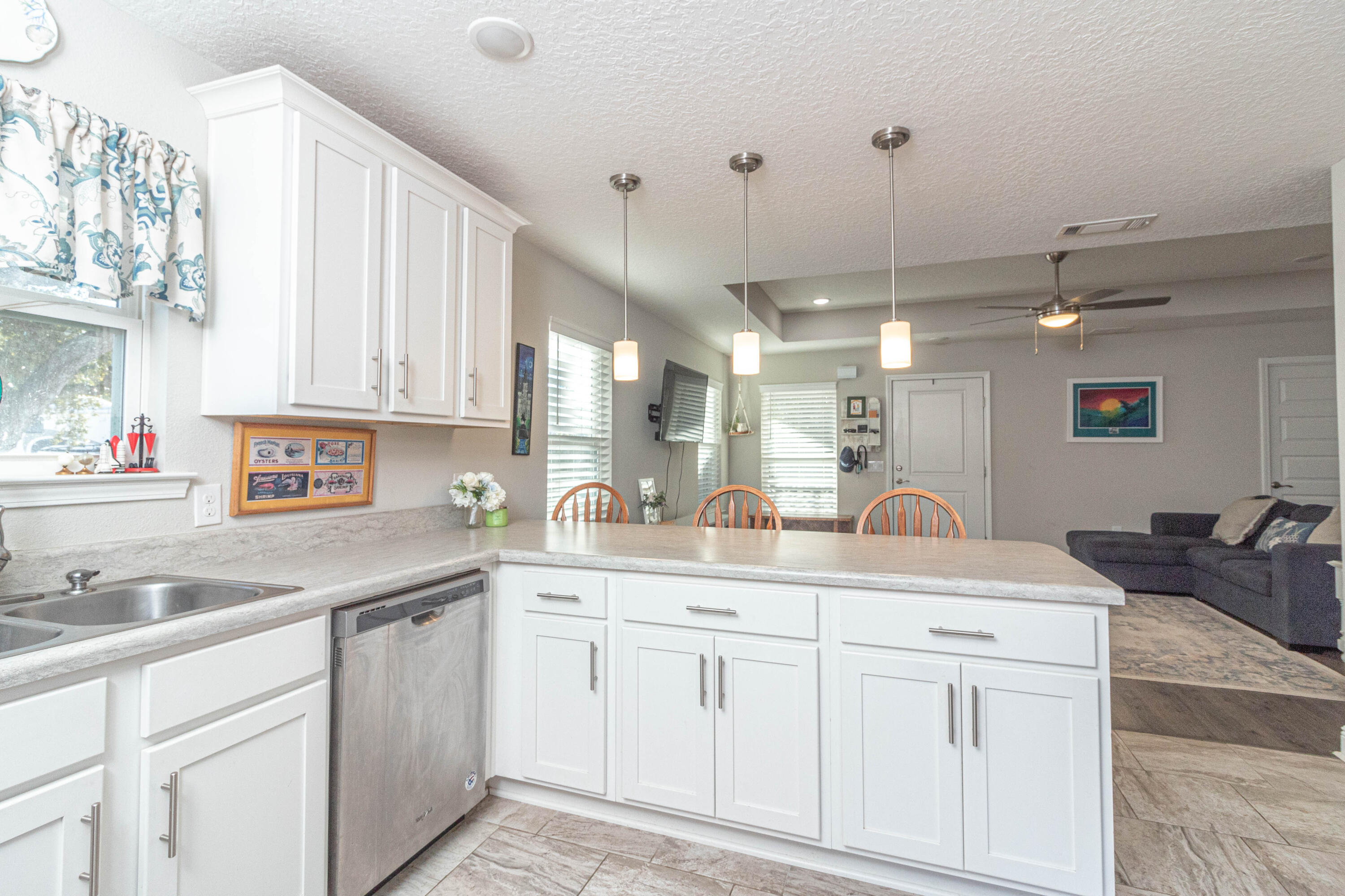 2172 Crescent Wood Road Navarre, FL 32566 - Photo 14 of 31 Gallery Image 14