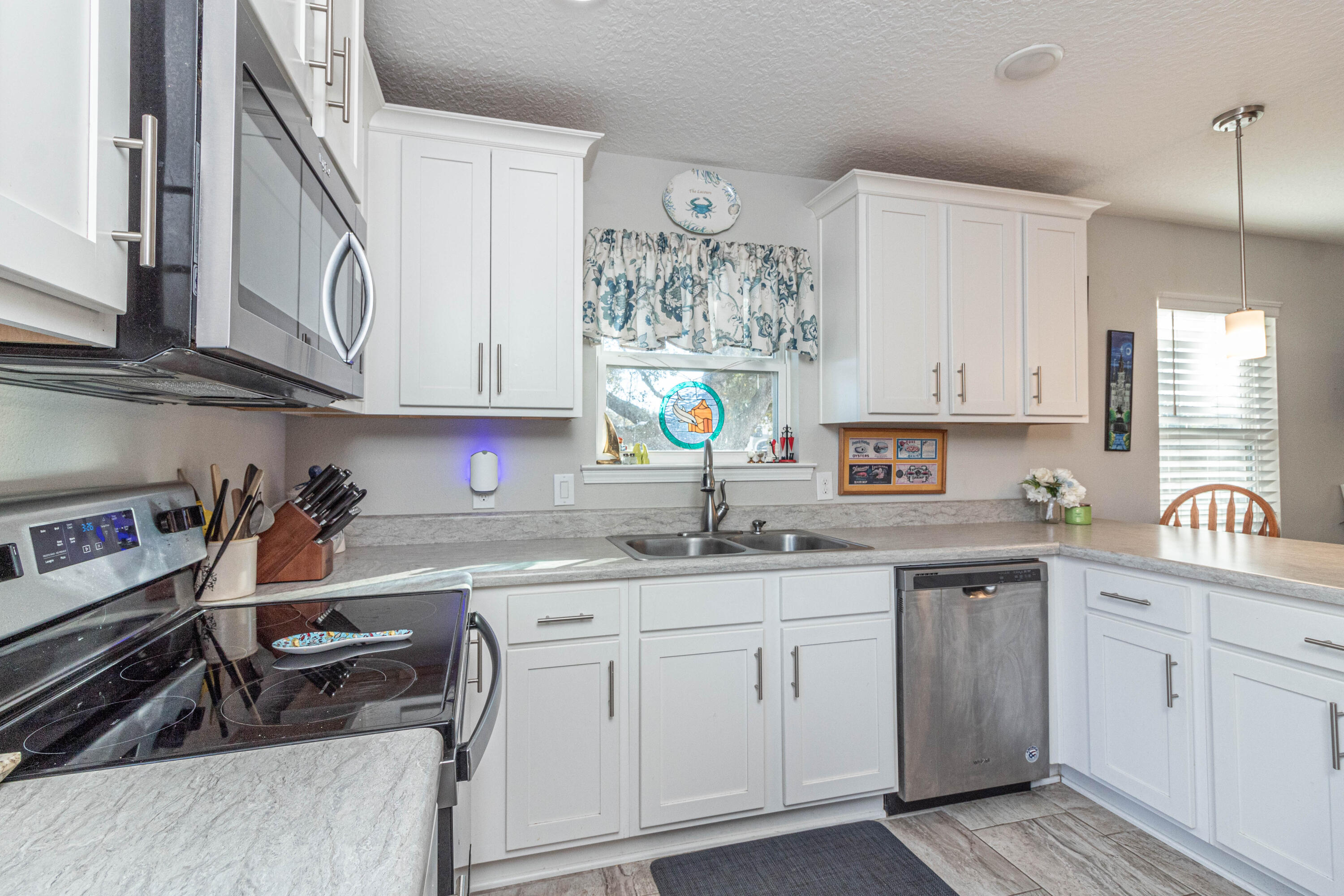 2172 Crescent Wood Road Navarre, FL 32566 - Photo 15 of 31 Gallery Image 15