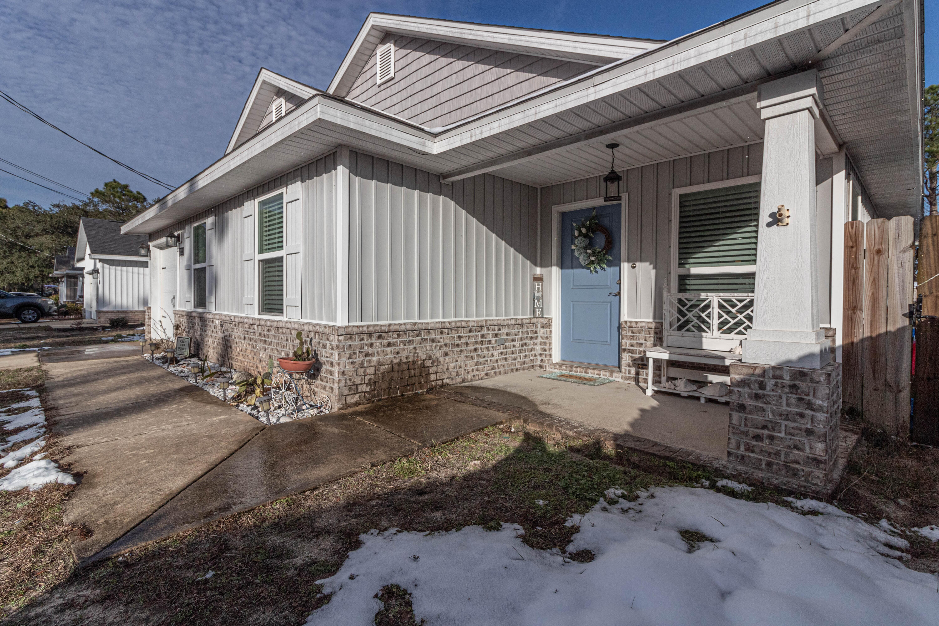 2172 Crescent Wood Road Navarre, FL 32566 - Photo 6 of 31 Gallery Image 6