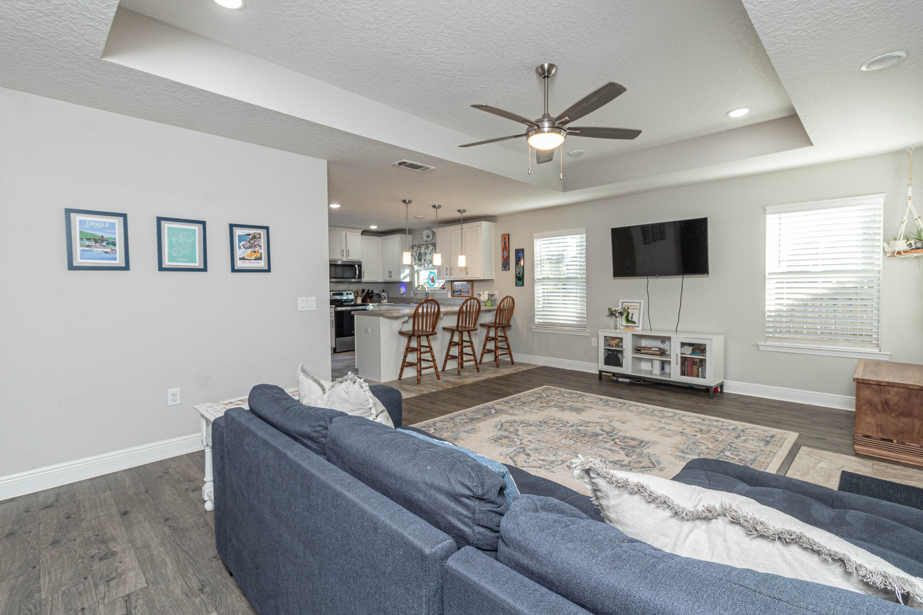 2172 Crescent Wood Road Navarre, FL 32566 - Photo 8 of 31 Gallery Image 8