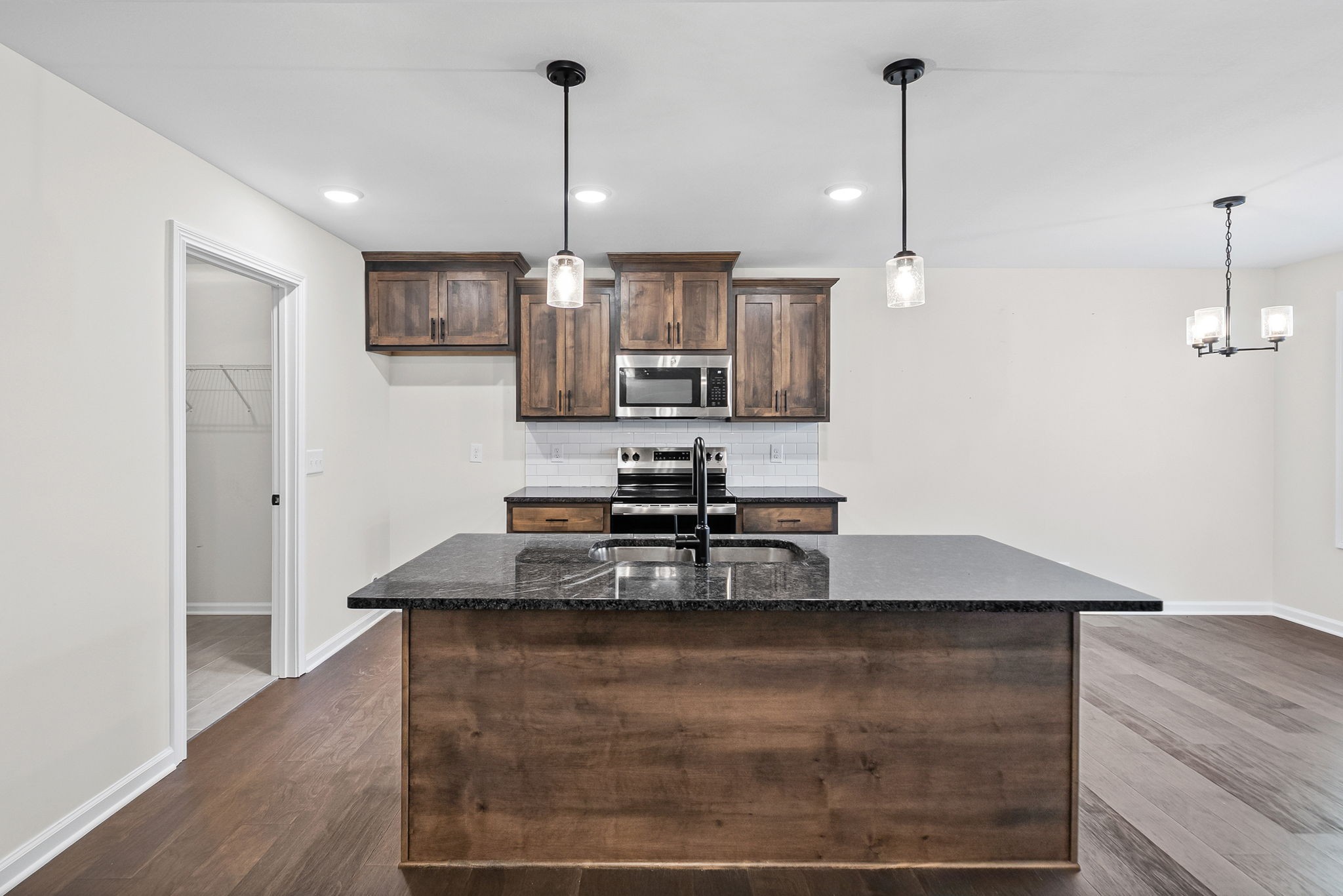 762 Gleason Drive Clarksville, TN 37042 - Photo 11 of 30