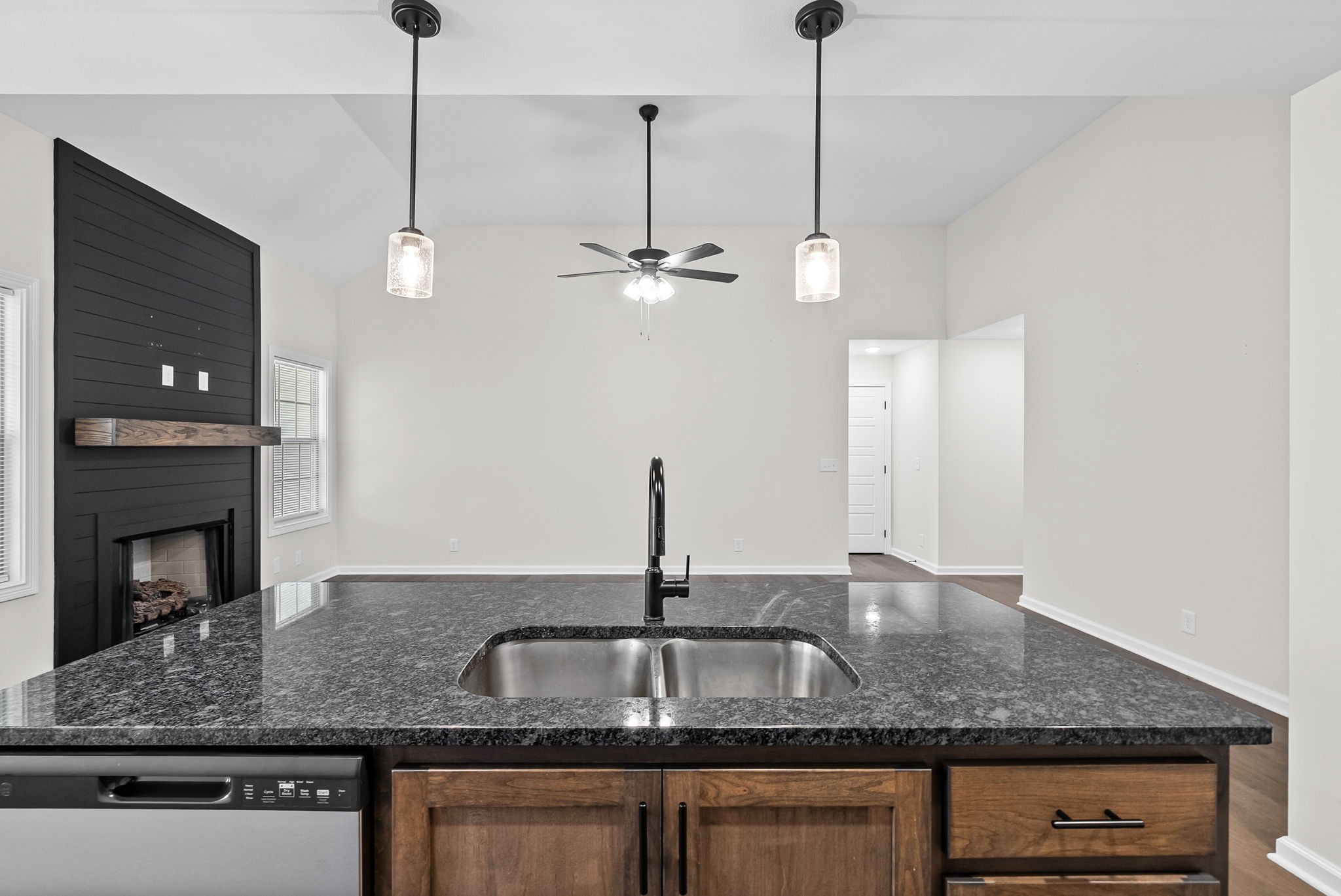 762 Gleason Drive Clarksville, TN 37042 - Photo 14 of 30