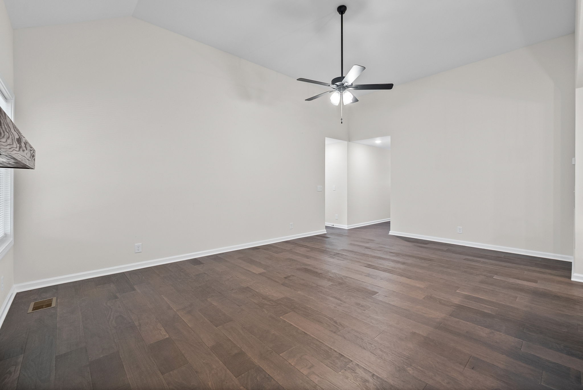 762 Gleason Drive Clarksville, TN 37042 - Photo 8 of 30