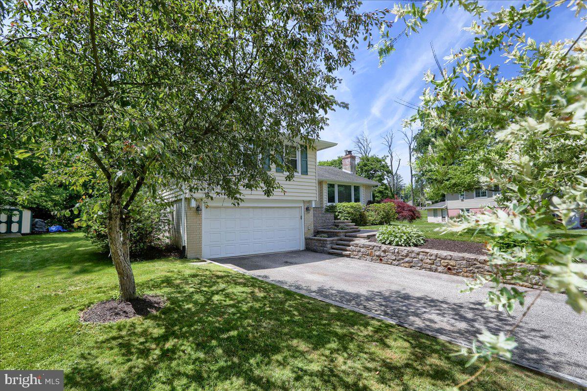 410 Gordon Road Ambler, PA 19002 - Photo 3 of 35 410 Gordon Road Street View