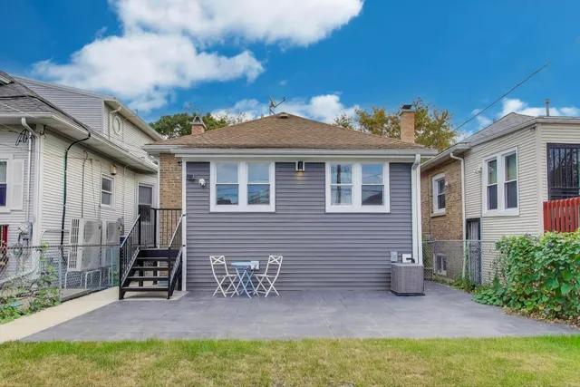 $625,000 | 4240 North McVicker Avenue, Chicago, IL 60634