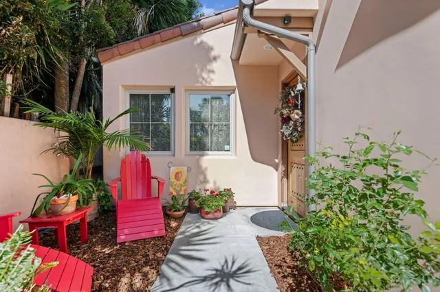 $1,349,000 | 1275 Cramer Circle, Carpinteria, CA 93013