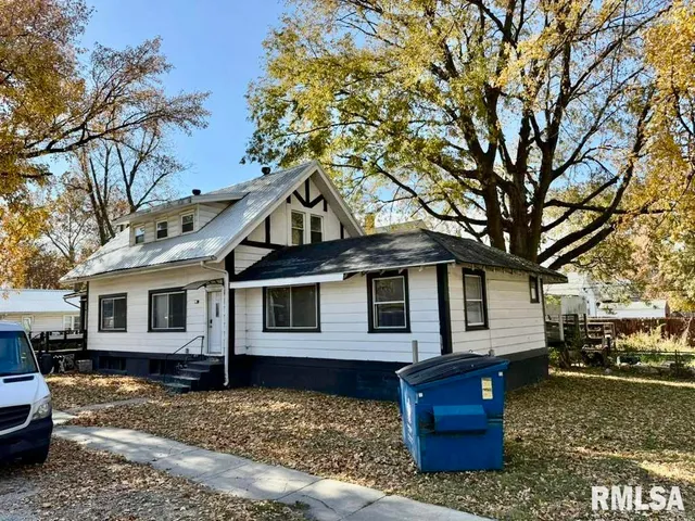 $69,000 | 401 West Elliott Avenue, Springfield, IL 62702