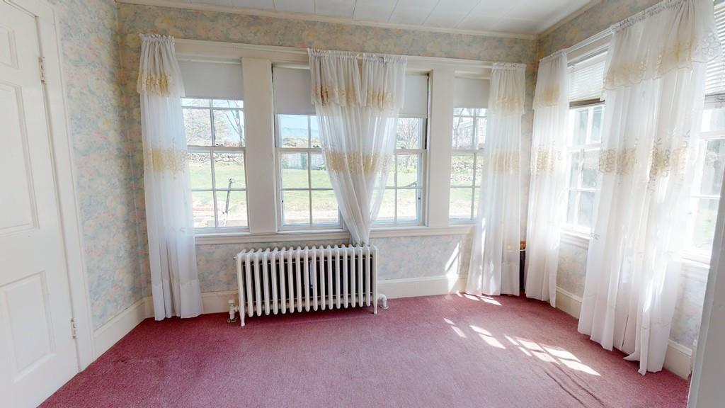 98 Stoneleigh Road Watertown, MA 02472 - Photo 13 of 36 Gallery Image 13