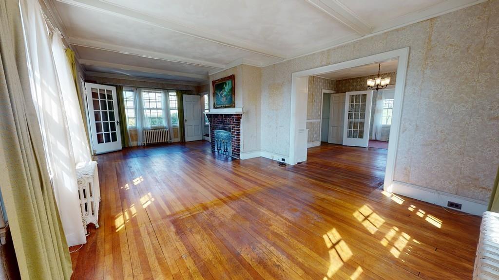 98 Stoneleigh Road Watertown, MA 02472 - Photo 6 of 36 Gallery Image 6