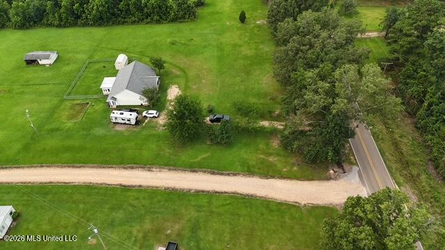178 Barker Road Morton, MS 39117 - Photo 7 of 40 dji_fly_20260625_094404_0121_17824258180