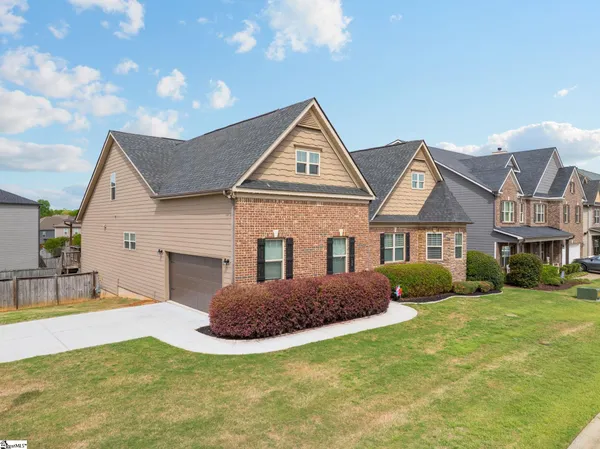 $725,000 | 156 Fort Drive, Simpsonville, SC 29681