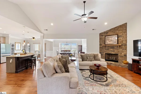 $725,000 | 156 Fort Drive, Simpsonville, SC 29681