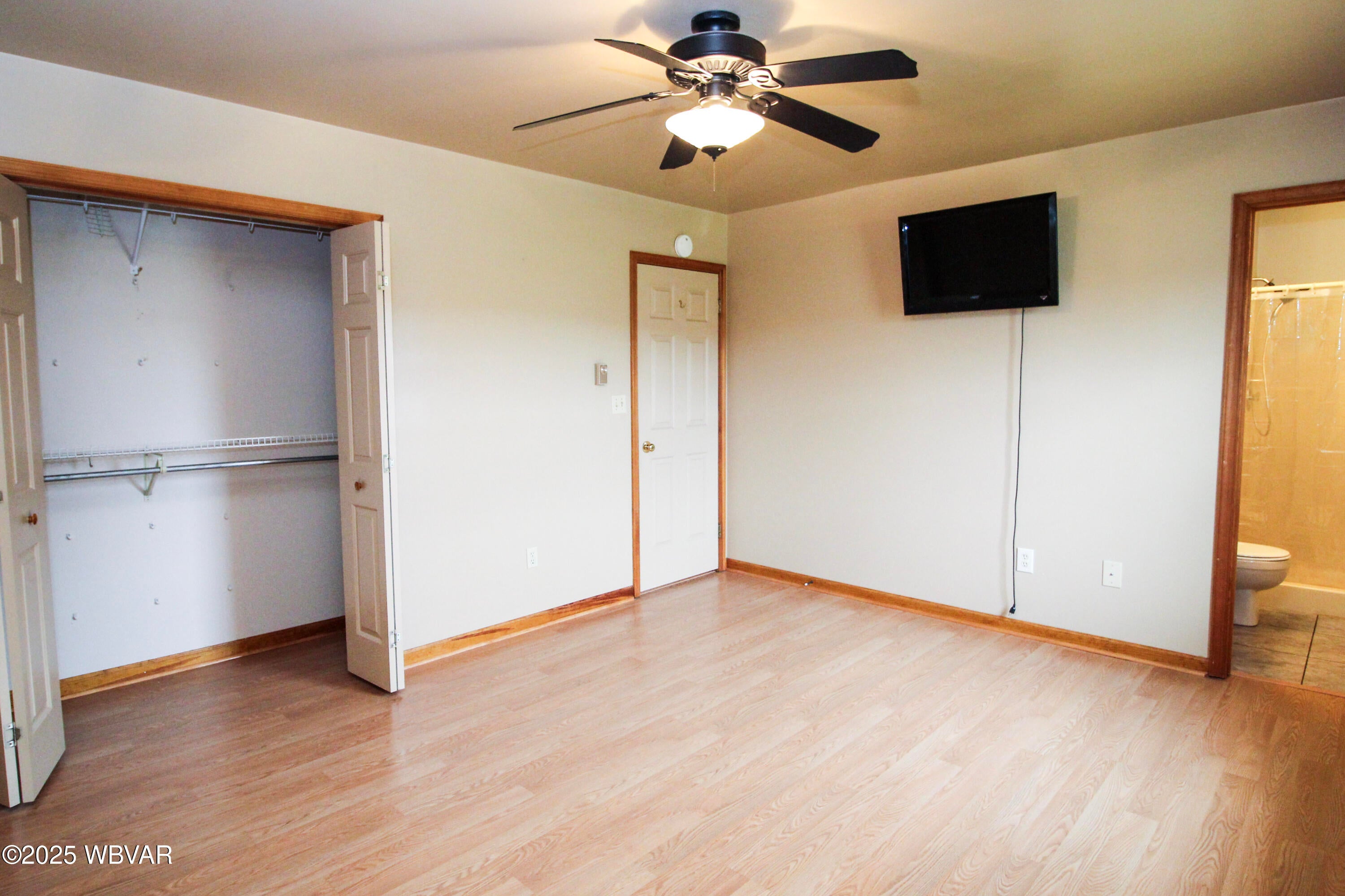 484 Middle Road Jersey Shore, PA 17740 - Photo 5 of 16 Primary
