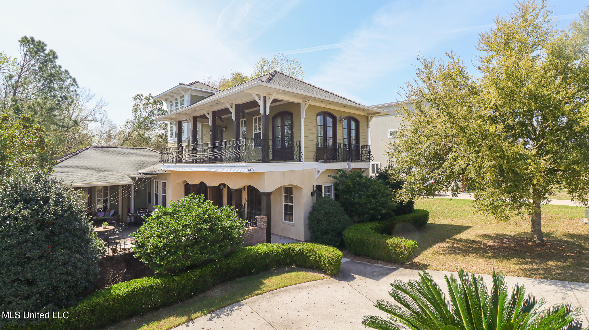2319 Rue Maison Biloxi, MS 39532 - Photo 3 of 37 2319 Rue Maison-85047