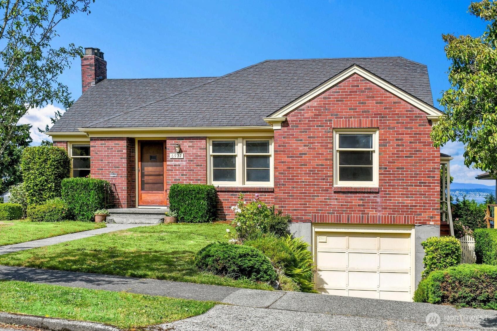 6921 39th Avenue Southwest Seattle, WA 98136 - Photo 23 of 26 Gallery Image 23
